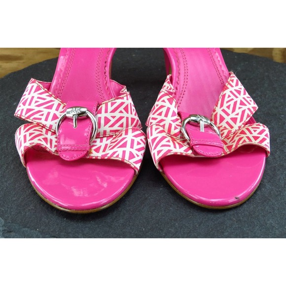 Anne Klein Sz 9 M Pink Slide Fabric Women Sandals - Picture 2 of 9